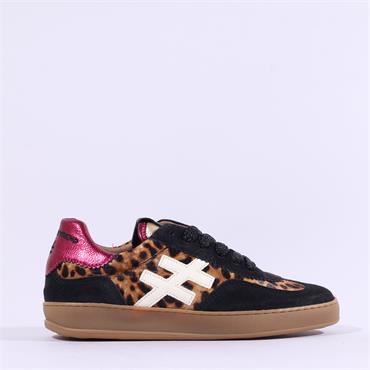 Another Trend Iconic II Gumsole Trainer - Black Leopard Pink